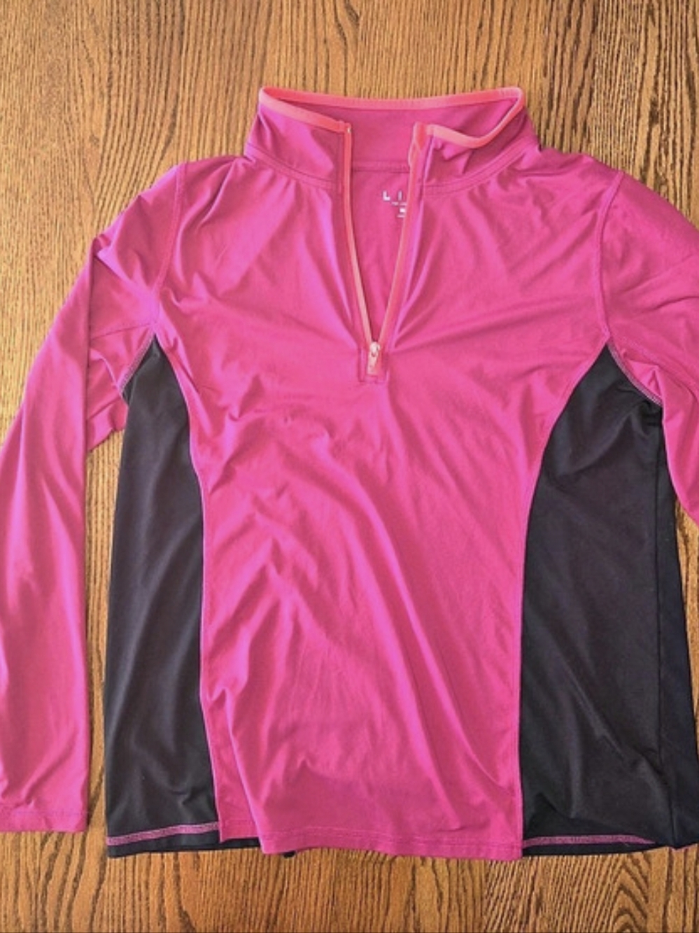 LIVI Women's Pink & Black Half-Zip Size Large Like New